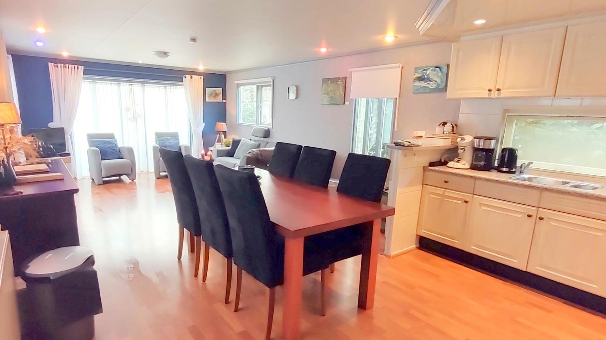 Apartment 42 'vuursteenberg' Bospark Ijsselheide Zwolle